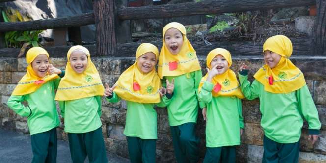 Biaya Masuk TK Selangit, Siapkan Dananya Secara Cermat