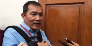Saut Situmorang Ajak Presiden Jokowi Main ke KPK