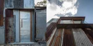 Berdinding Seng, Bagian Dalam Rumah yang Terlihat Kumuh Ini Bikin Terkejut!