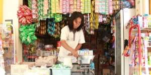 Bisnis Warung Kelontong Sangat `Gurih`, tapi Terhambat Kebiasaan Ini