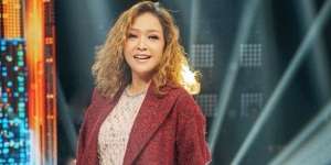 Maia Estianty Pamer Rambut Keriting, Mirip BCL?