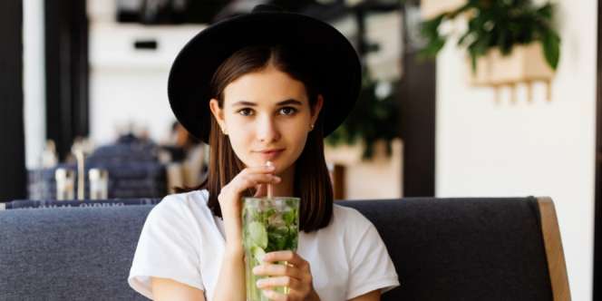 5 Air Detox yang Bisa Dibuat di Rumah