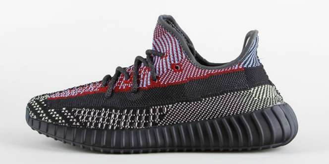 Yeezy Boost 350 V2 'Yecheil' Rilis Hari Ini, Antrean Membludak Sejak Malam