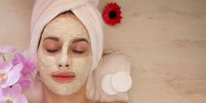 12 Manfaat Masker Kuning Telur Bebek untuk Wajah
