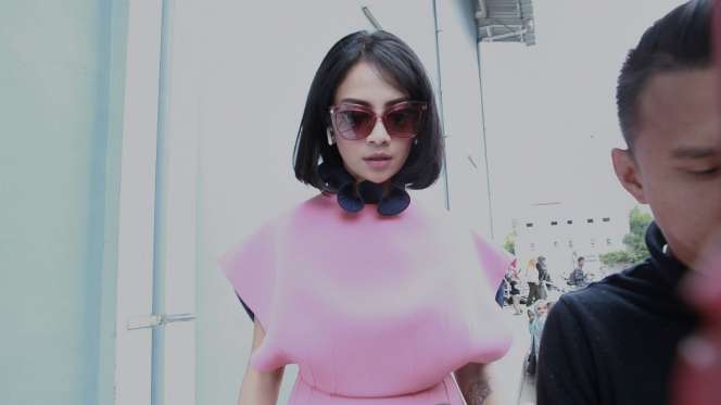 Sahabat Benarkan Pernikahan Vanessa Angel, Siri atau Resmi?