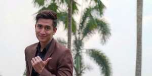 Verrell Bramasta Cium Ketiak Nikita Mirzani, Warganet Heboh