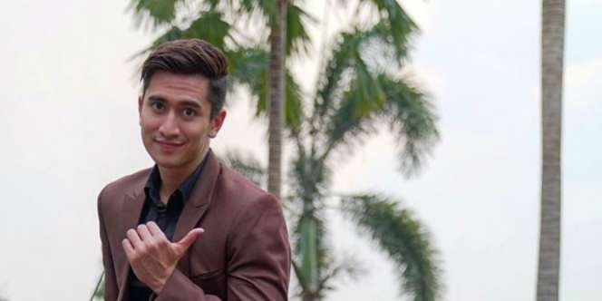 Verrell Bramasta Cium Ketiak Nikita Mirzani, Warganet Heboh