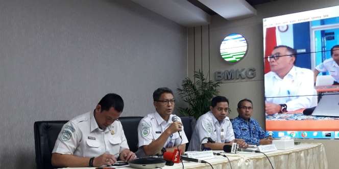 Waspada! Cuaca Ekstrem Bakal Terjadi di Libur Natal dan Tahun Baru