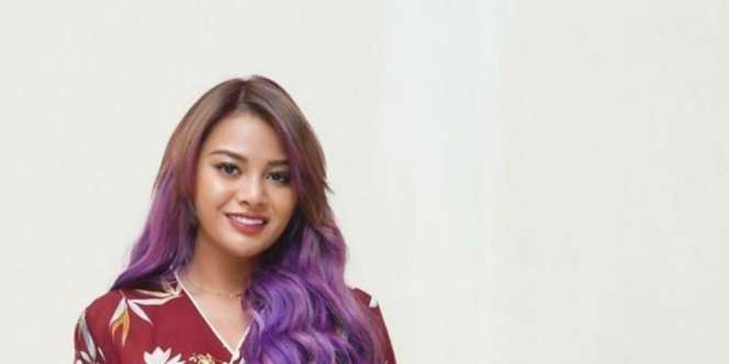 Atta Halilintar Berlutut Sambil Bawa Cincin Depan Aurel, Lamaran Atau Setingan?