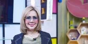 Barbie Kumalasari Aksi Pamer Lagi, Kini Tebar Uang di Ranjang Putri