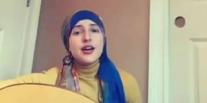 Merdunya Penyanyi Asal AS Lantunkan Ayat Kursi