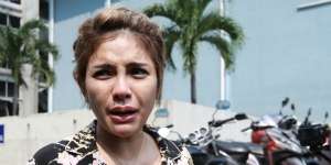 Ekspresi Kocak Ucok Baba Saat Diangkat Nikita Mirzani