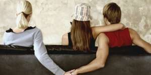 Ketahuan Korupsi, Miliarder Ini Punya Istri dan 100 Kekasih