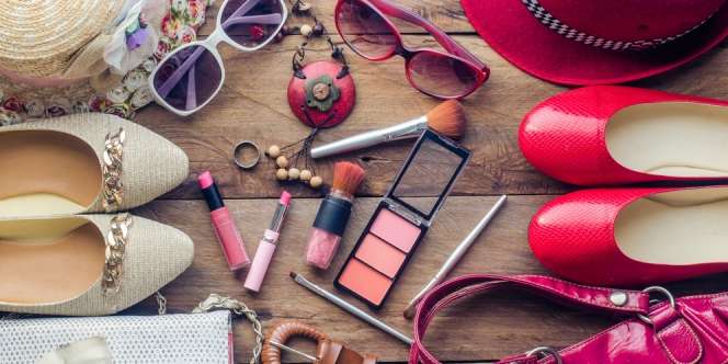 Trik Menyimpan Makeup Saat Traveling Agar Tak Hancur