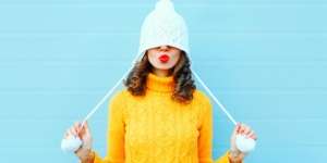4 Fashion Item Ini Bikin Kamu Tetap Stylish Saat Cuaca Dingin