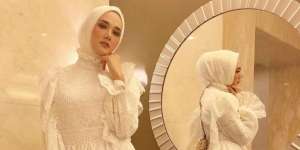 Pamer Legging Ketat, Mulan Jameela Panen Kritik