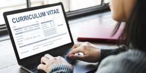3 Informasi `Kecil` di Surat CV yang Bisa Memikat Perusahaan