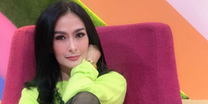 Serahkan Surat Somasi Meski Diguyur Hujan, Ini Harapan Driver Ojol ke Iis Dahlia