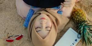 Starter Kit Liburan Akhir Tahun Bebas Cemas dari Sunburn, Have Fun In The Sun!