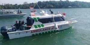 Ambulans Apung Gratis Pertama dari LAZ Al Azhar untuk Warga Batam