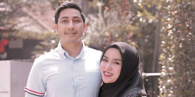 Instagram Diserbu Netizen, Suami Medina Zein Tutup Kolom Komentar