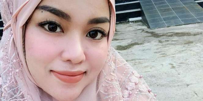 Penampilan Polos Medina Zein Saat Diputuskan Jalani Rehab