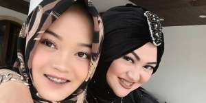 Lina Mantan Istri Sule Meninggal Dunia
