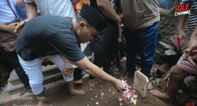 Persembahan Terakhir Sule Untuk Lina Bikin Hati Terenyuh