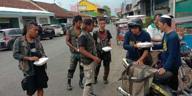 Sedekah Nasi Bungkus Jadi Amalan Terakhir Pria Ini Jelang Ajal Menjemput