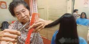 Beroperasi Puluhan Tahun Lalu, Tarif di Salon ini Tak Pernah Sekalipun Naik