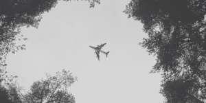 Video Detik-Detik Pesawat Ukraina Terbakar dan Jatuh Meledak di Iran