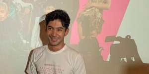 Abracadabra, Reza Rahadian jadi Pesulap