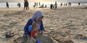 Kuasai Pantai Buat Diri Sendiri, Miliarder Dituntut