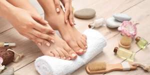 6 Langkah Membuat Tungkai Kaki Terlihat Glowing dan Jenjang