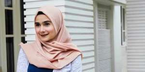 Ikuti Kesukaan Suami, Sonya Fatmala Lebih Pilih Makeup Simpel