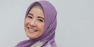Natasha Rizky Luncurkan Hijab 'Taman Hiburan'