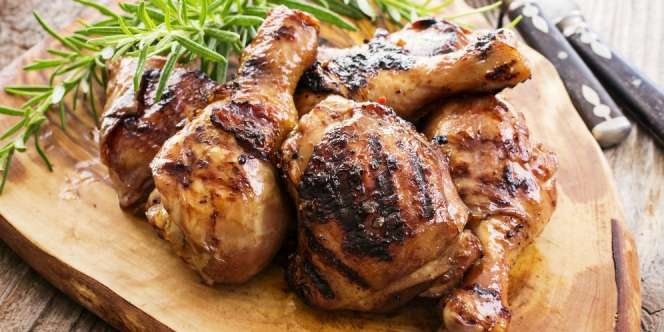 Kenali Ciri Olahan Ayam yang Sudah Tak Layak Dimakan