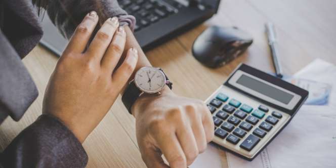 5 Kebiasaan Buruk yang Tak Disadari Sering Dilakukan di Kantor