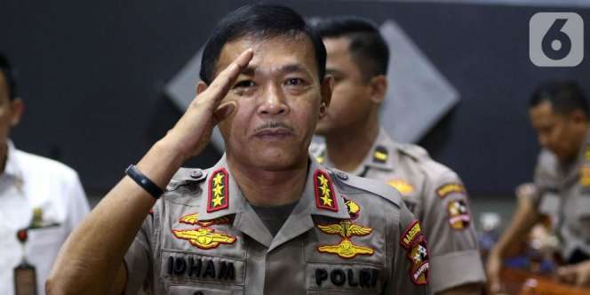 Kapolri Sindir Gaya Hidup Istri Kapolres yang Melebihi Ibu Negara