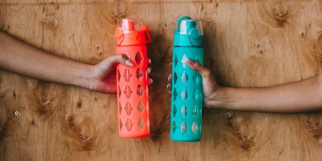 Alasan Kesehatan Wajib Cuci Botol Minum Setiap Hari