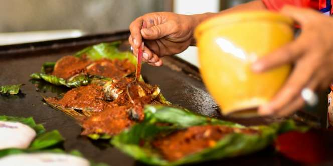 Resep Pepes Daun Singkong Peda ala Inul Daratista