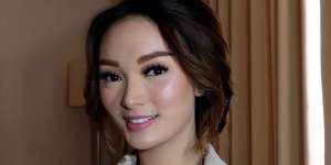 Zaskia Gotik Blak-blakan Soal Hubungannya dengan Kriss Hatta