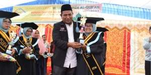 Semangat Nenek Penghafal Qur'an