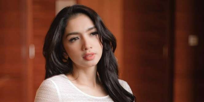 Dicatut Akun FB Palsu, Angel Karamoy: Dia Pasang Foto yang Enggak-Enggak