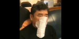 Wabah Corona, Tak Ada Masker, Pembalut pun Jadi