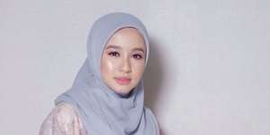 Bak ABG, Laudya Cynthia Bella Imut Pakai Rok Plisket