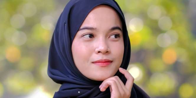6 Kesalahan Memakai Makeup yang Sering Dilakukan