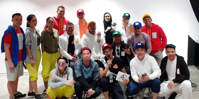 Tengok Koleksi Street Style Sportswear Ari Sanjaya-Ai Syarif