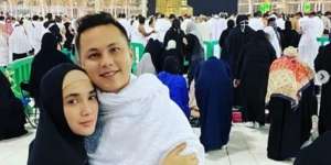 Gunakan Niqab, Ussy Sulistiawati Banjir Pujian