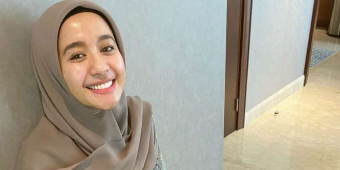 Cuma Pakai Mukena, Wajah Glowing Laudya Cynthia Bella Bikin Salfok